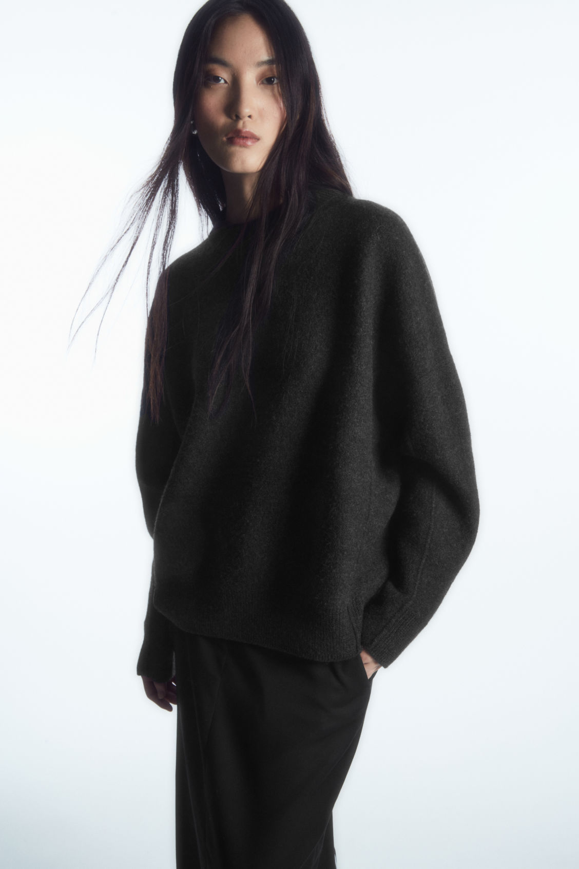 DROPPED-SHOULDER BOILED-WOOL JUMPER