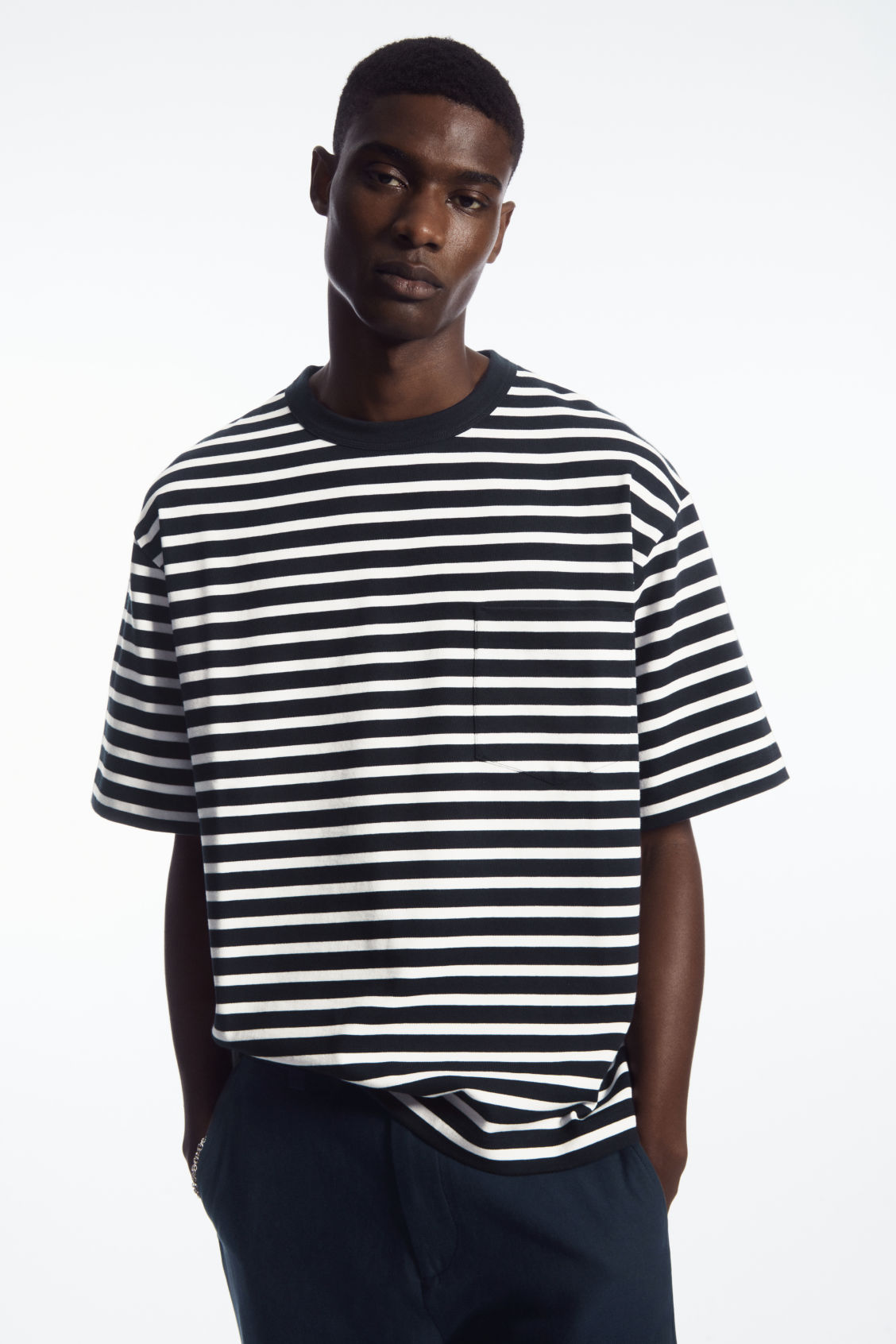 THE HEAVY DUTY STRIPED T-SHIRT
