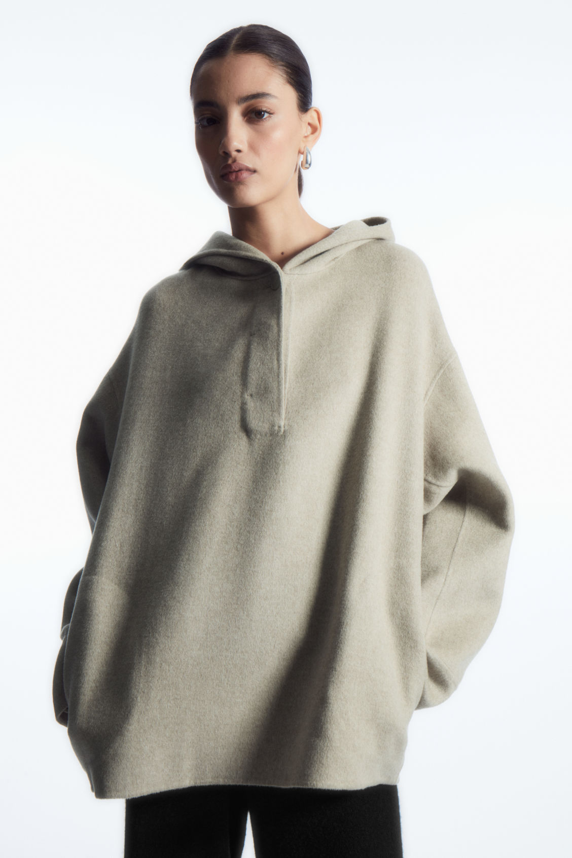 OVERSIZED DOUBLE-FACED WOOL HOODIE