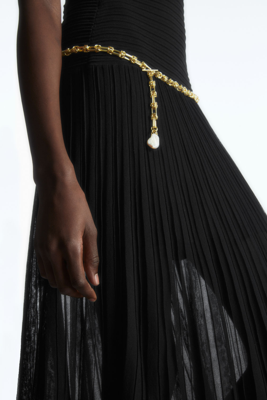 FRESHWATER PEARL CHAIN BELT