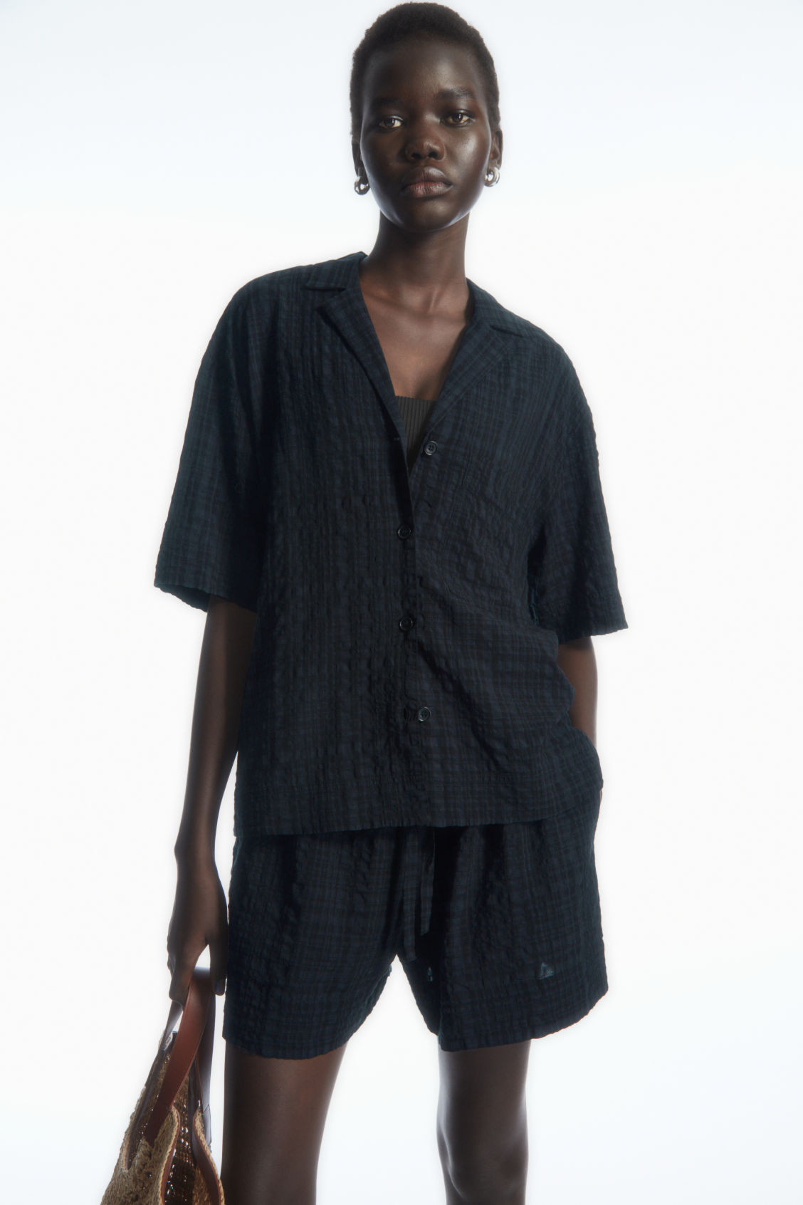 CAMP-COLLAR CHECKED SEERSUCKER SHIRT