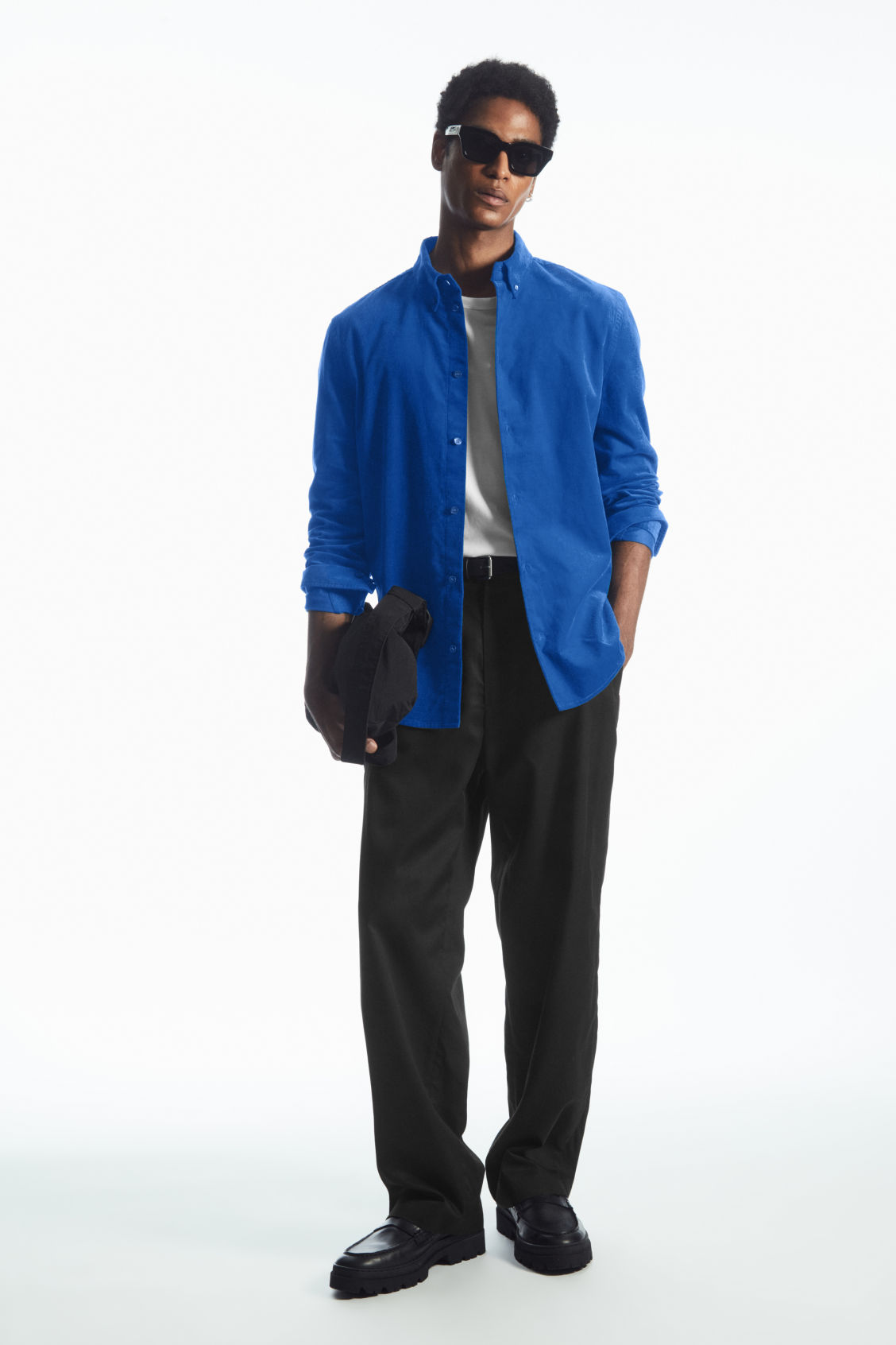 BUTTON-DOWN COLLAR CORDUROY SHIRT