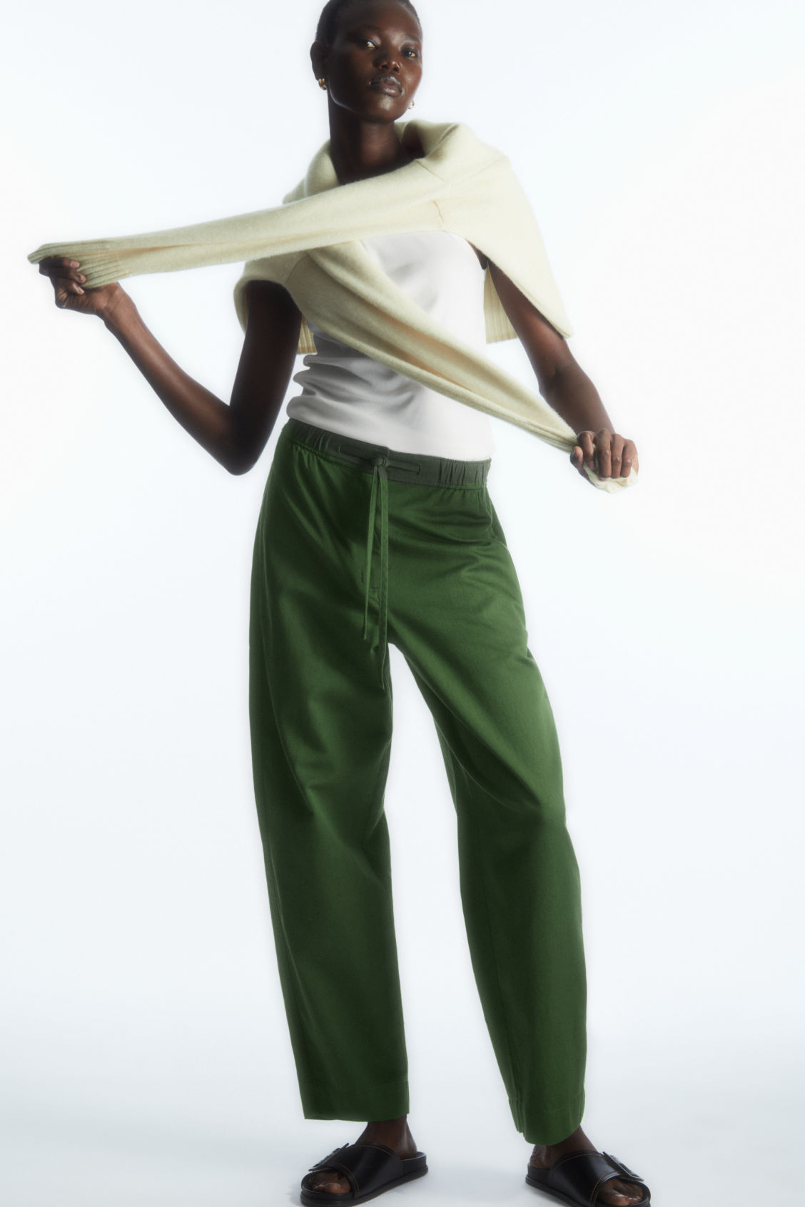 BARREL-LEG DRAWSTRING TROUSERS