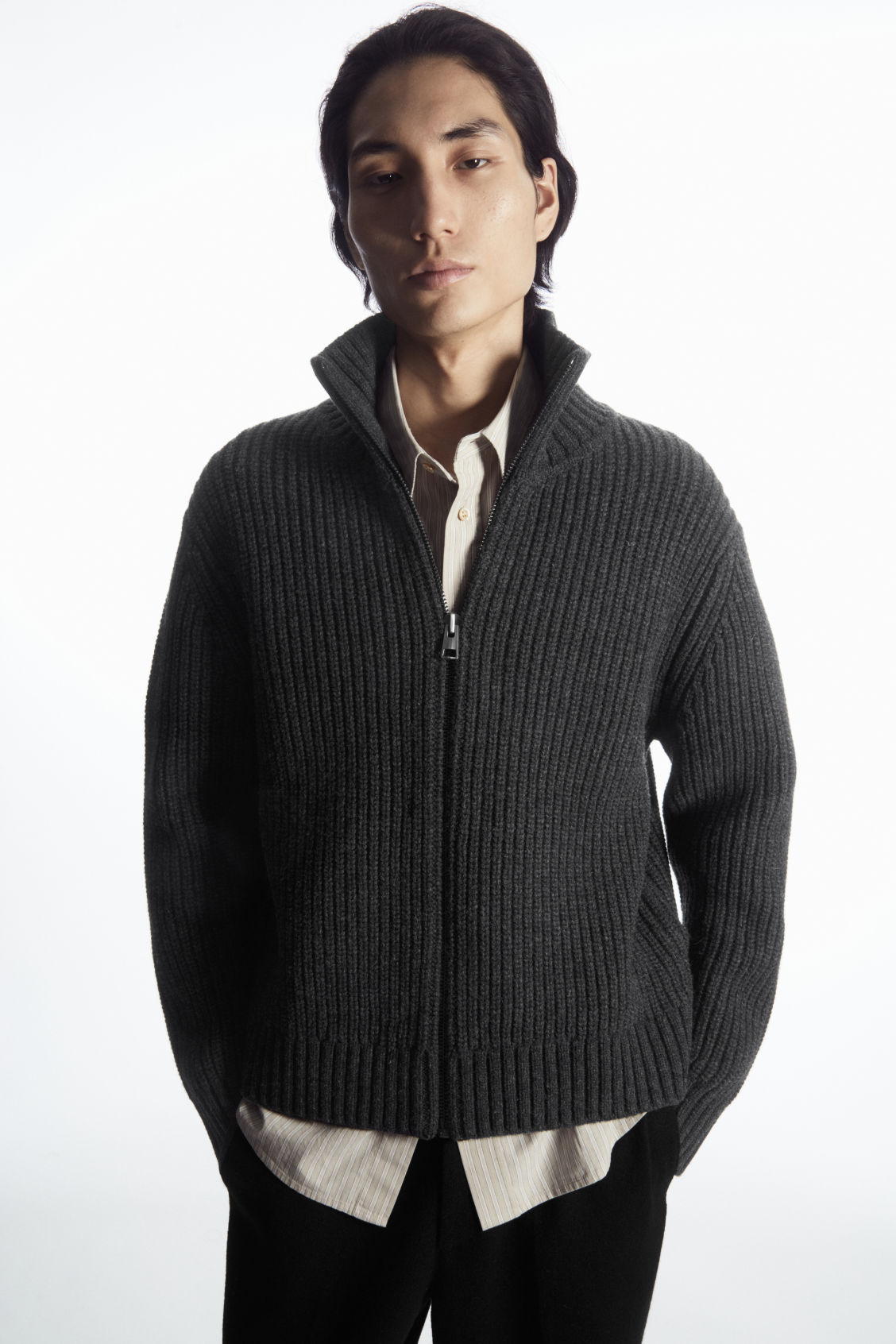 FUNNEL-NECK KNITTED WOOL JACKET