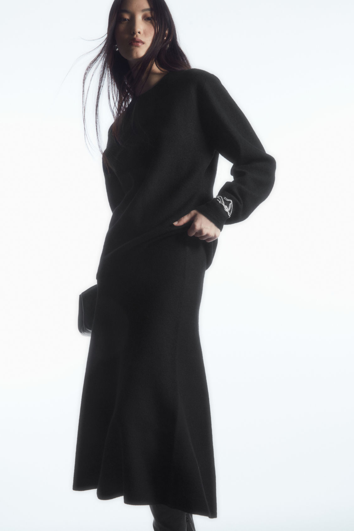 FLARED MERINO WOOL MIDI SKIRT