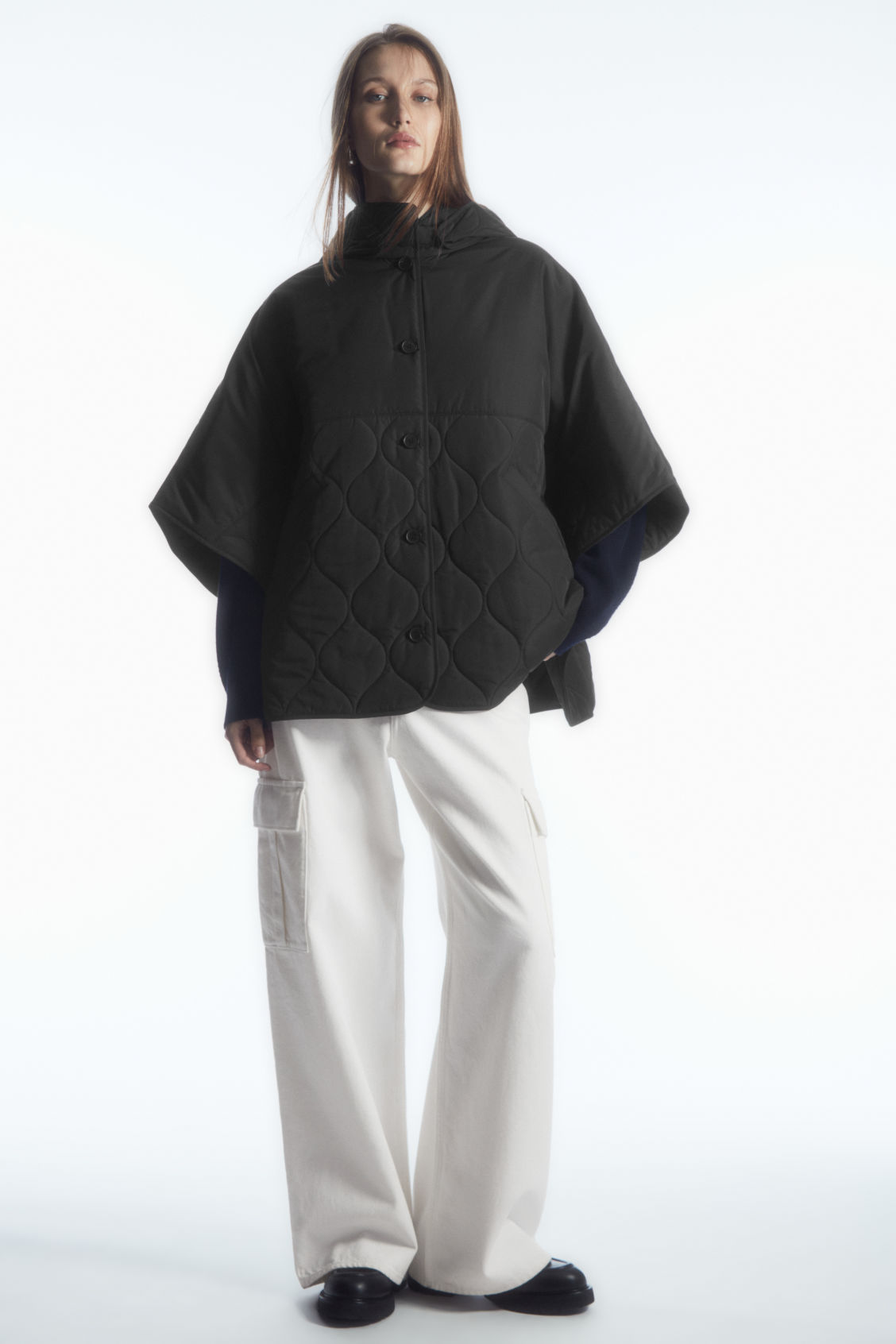 HOODED PADDED CAPE