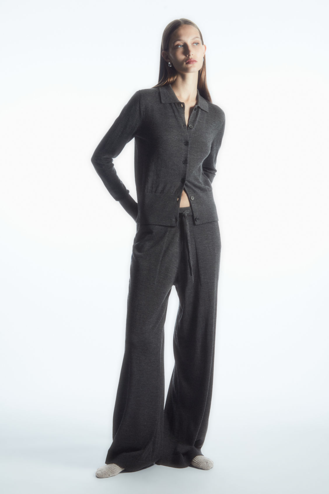 MERINO WOOL DRAWSTRING TROUSERS