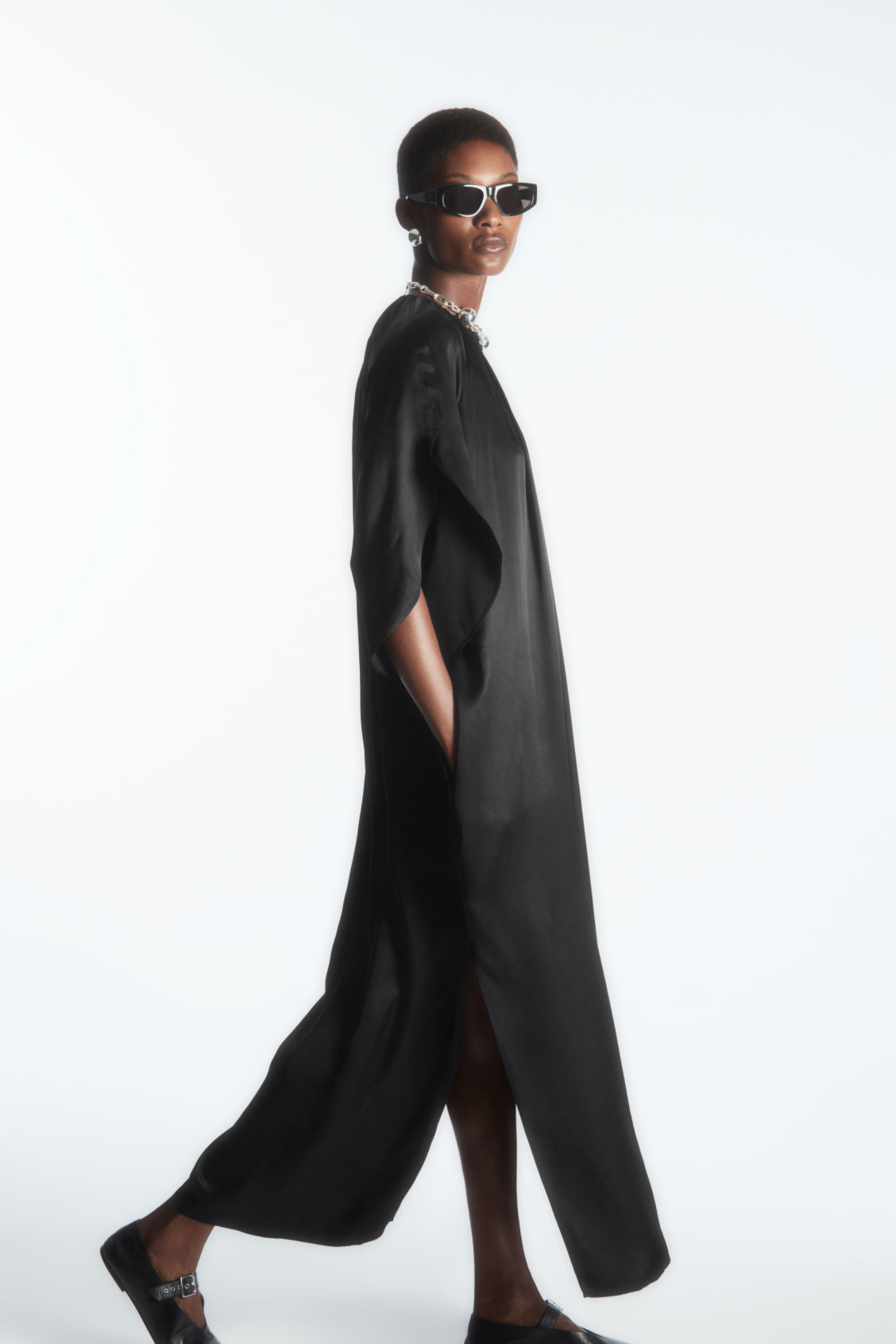 FLOATY GATHERED MIDI DRESS