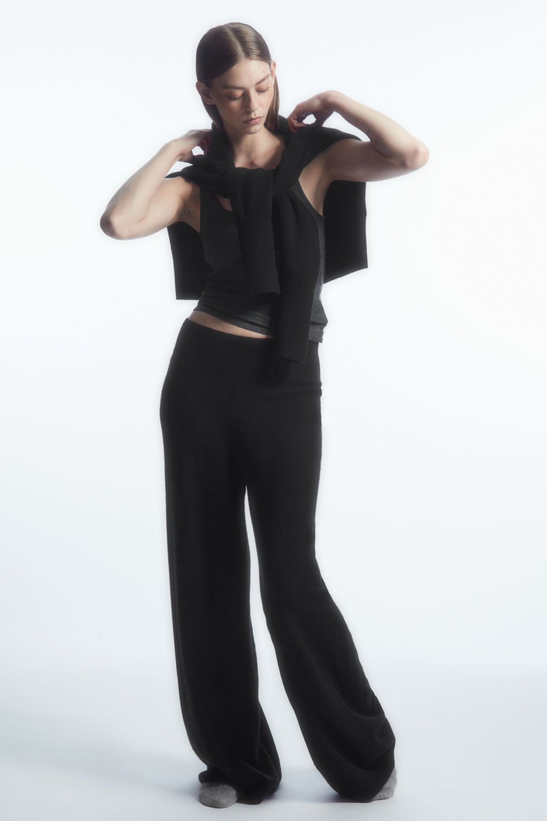 WIDE-LEG PURE CASHMERE TROUSERS