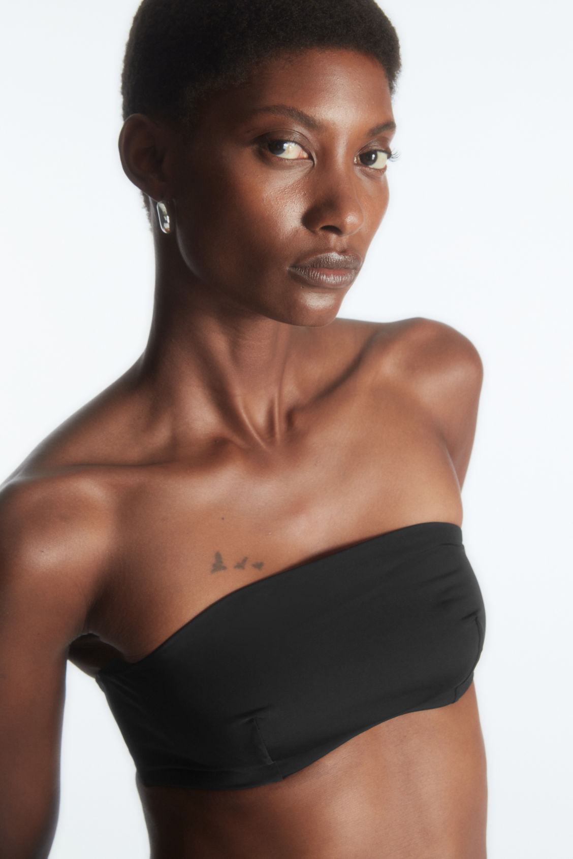 UNDERWIRED BANDEAU BRA