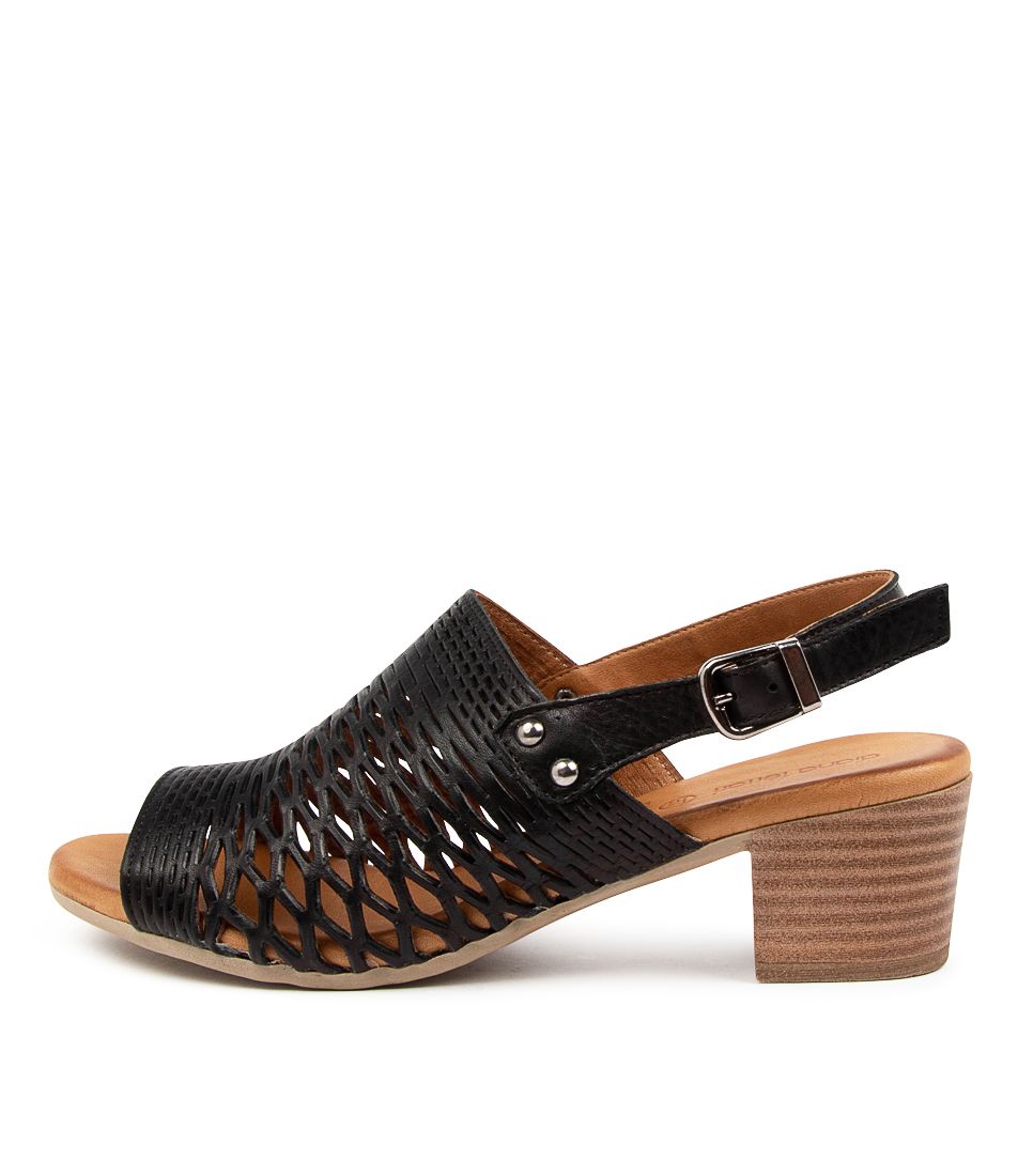 ENNESSA BLACK LEATHER