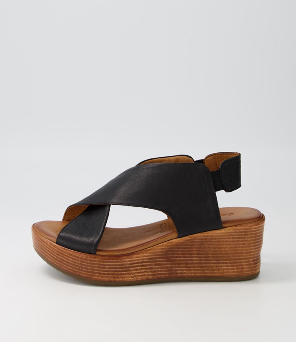 Carmel2 Black Leather Sandals