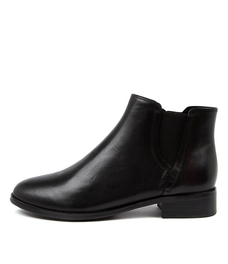 BURNLEY BLACK LEATHER