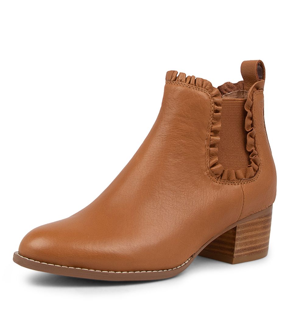 Pabla Dark Tan Leather Chelsea Boots