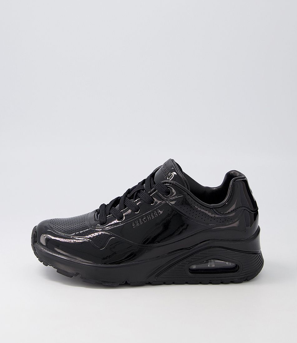 Uno Black Patent Leather Sneakers