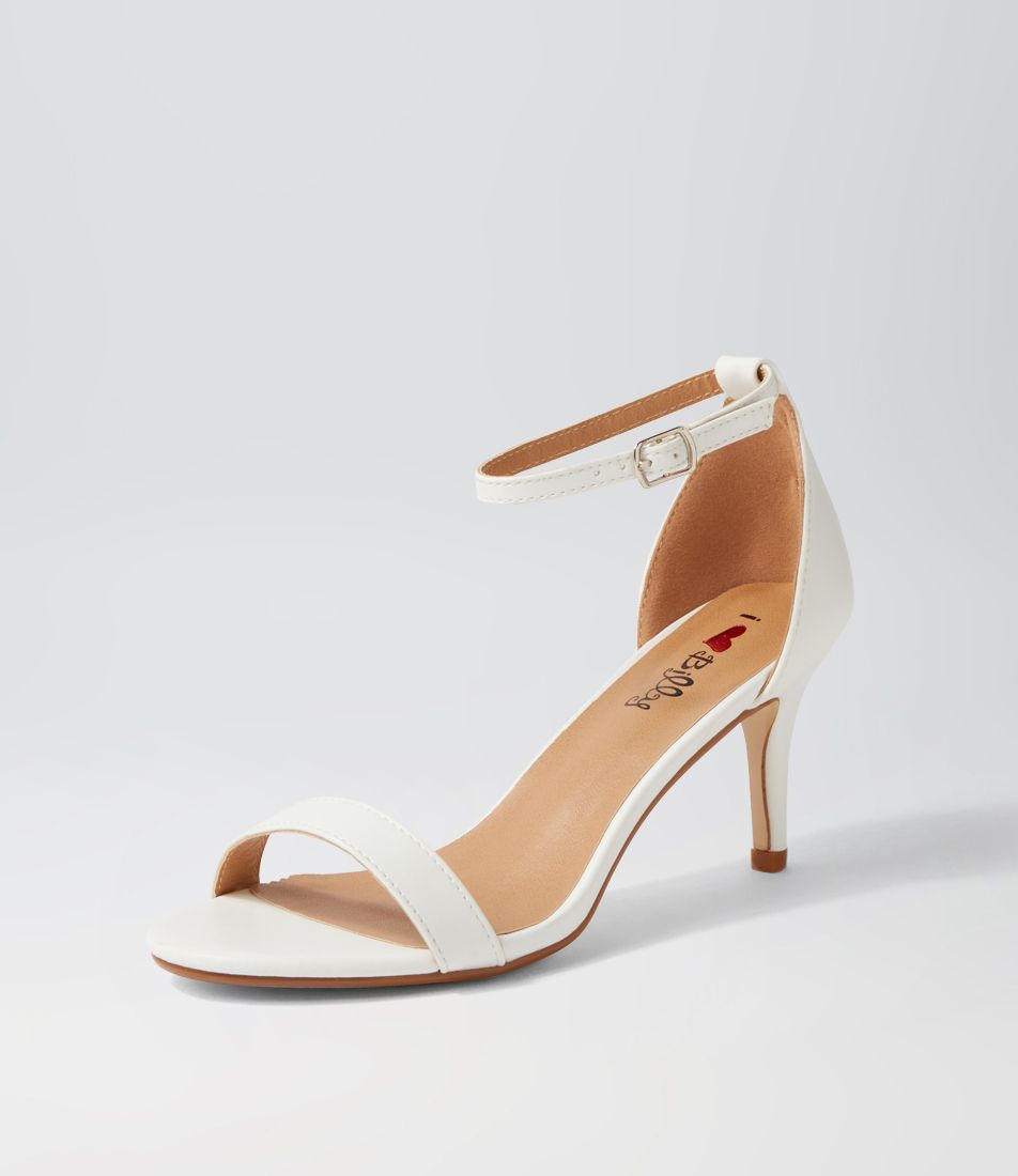 Change White Sandals