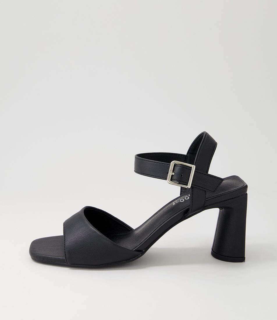 Kisheen Black Sandals