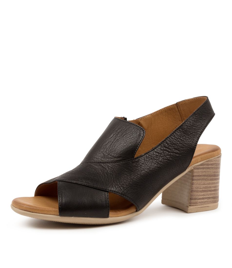 WONDIR BLACK LEATHER