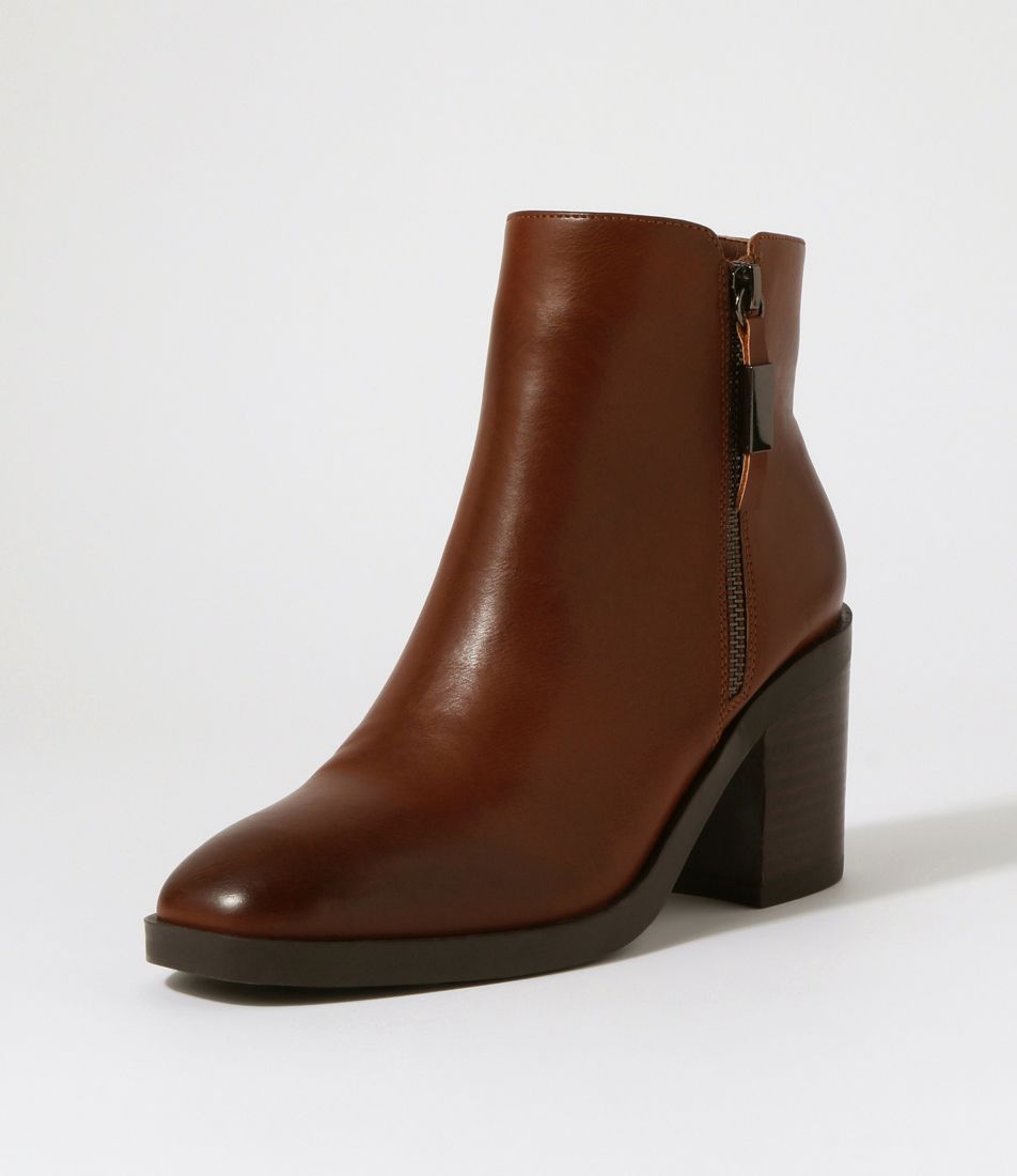 Bassko Cognac Ankle Boots