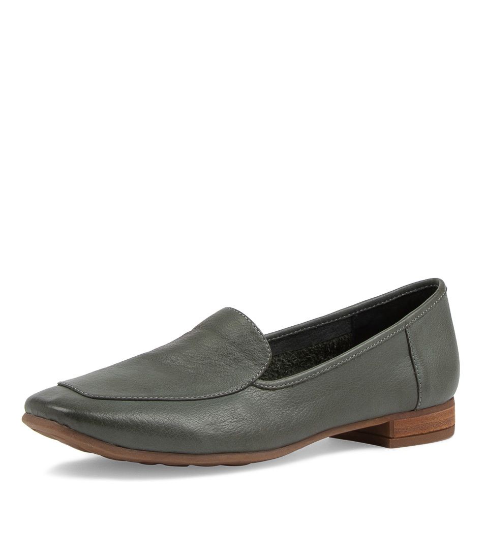 Temimie Forest Leather Heels