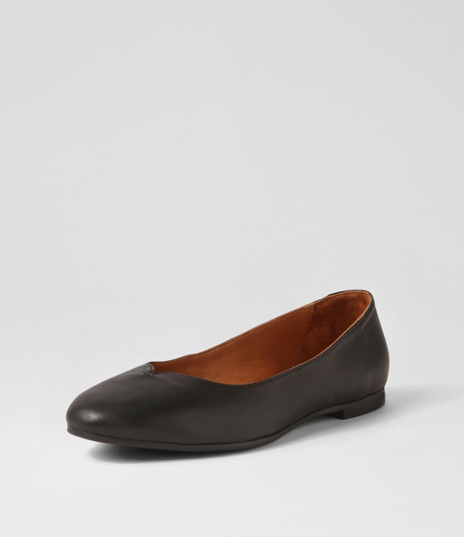 Squire Black Leather Ballet Flats