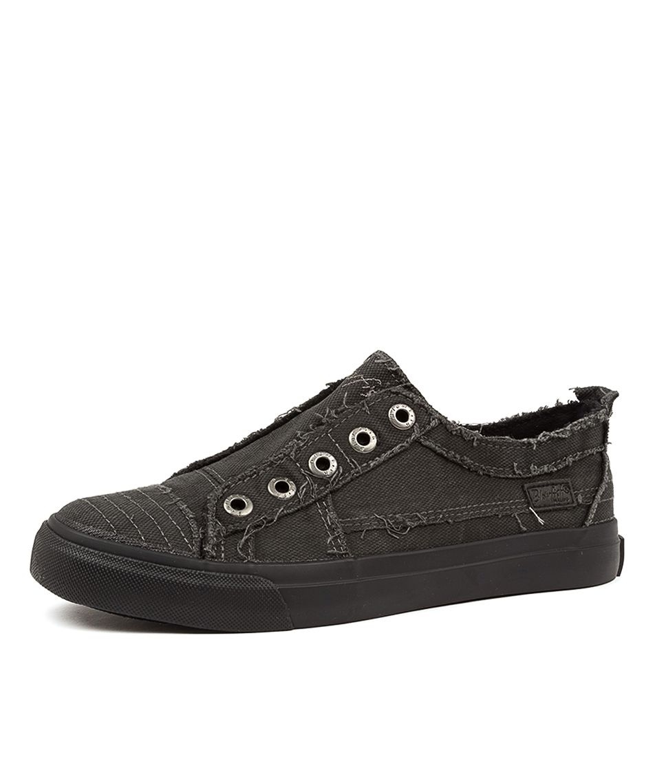 PLAY BLACK-BLACK SOLE