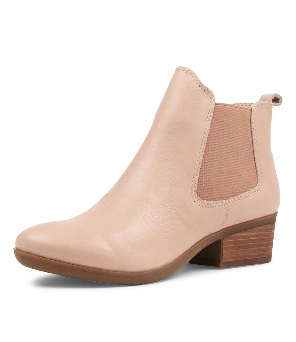 Zenna Blush Leather Ankle Boots