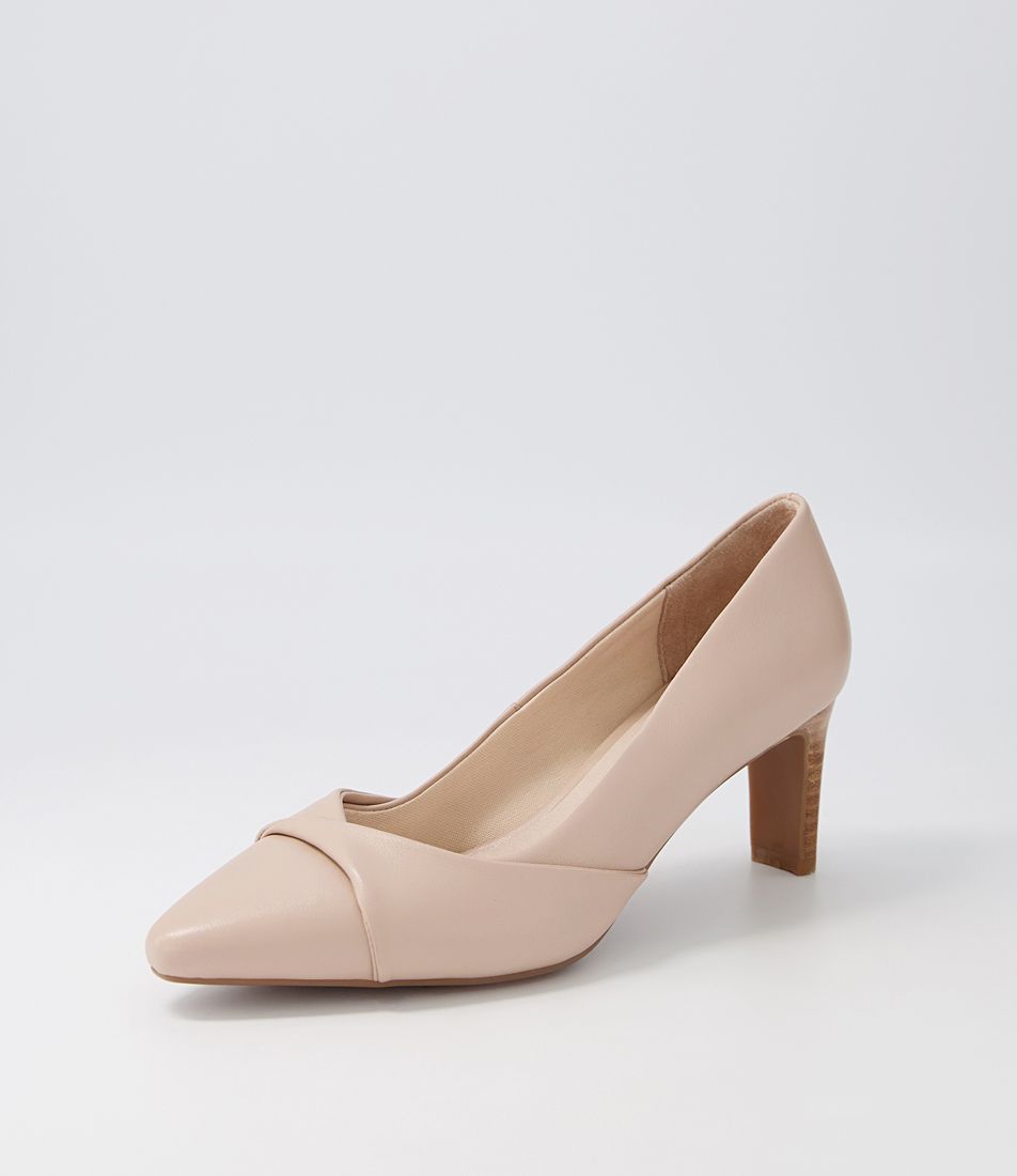 Narlies Nude Leather Heels
