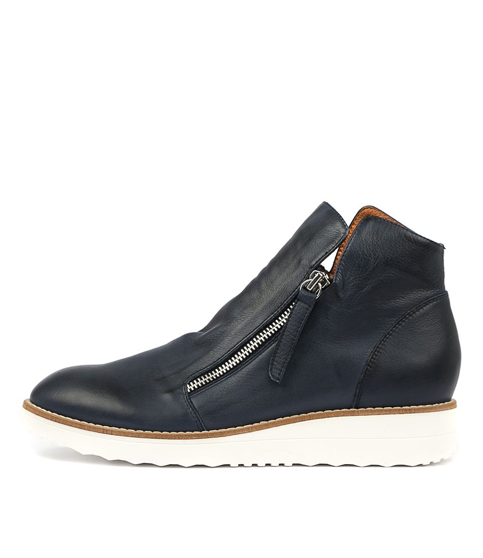 OHMY NAVY LEATHER