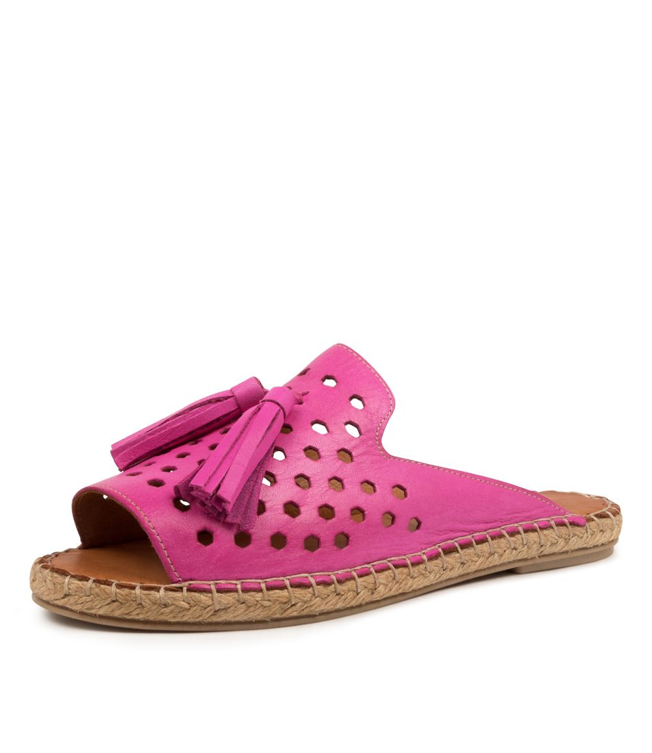 PAMIL FUCHSIA LEATHER