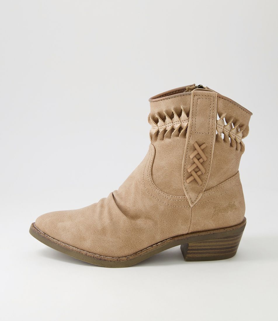 Sygns Cashew Ankle Boots