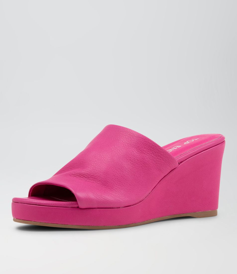 WALAR TO FUCHSIA LEATHER