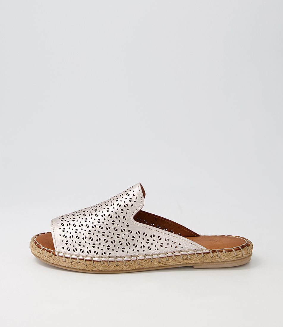 Preama Rose Gold Leather Sandals