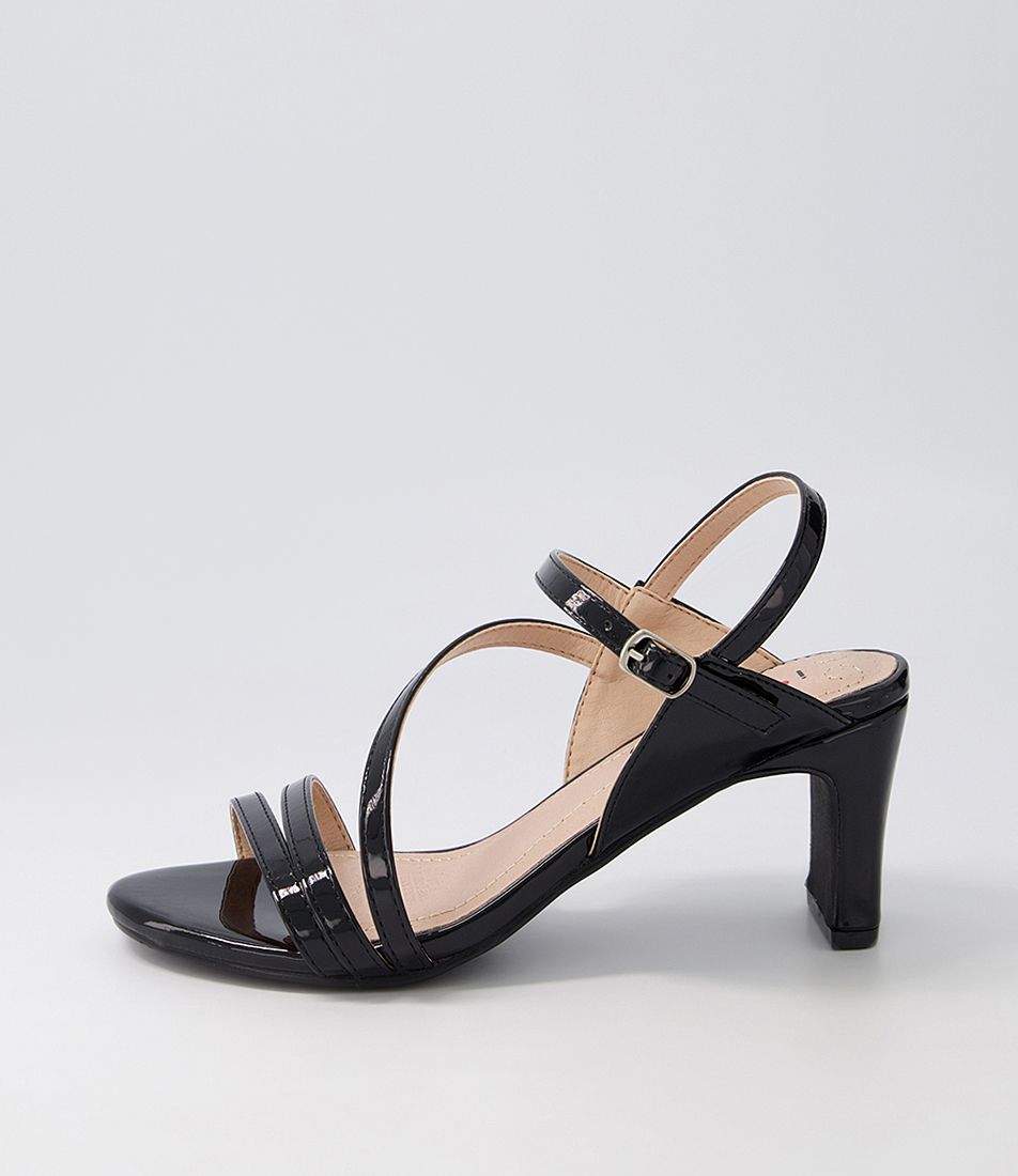 Naniya Black Patent Pu Sandals