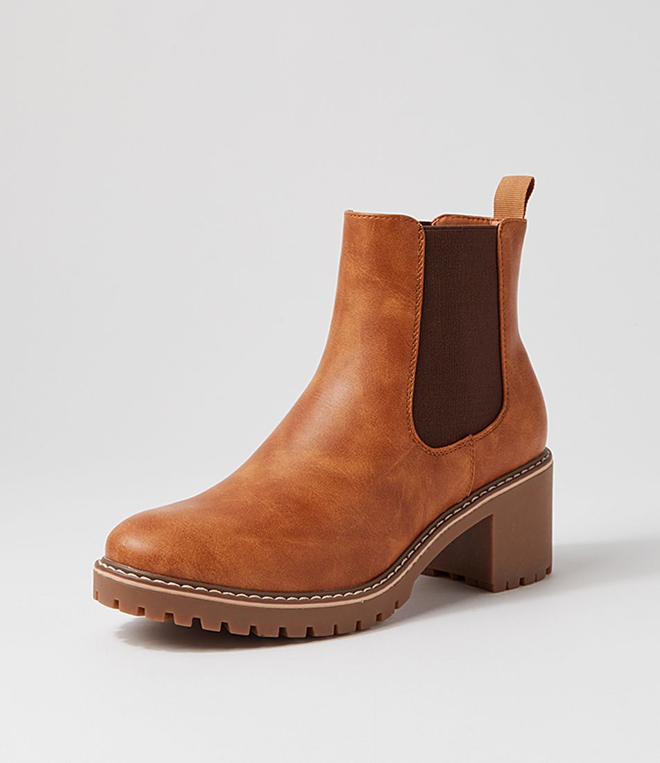 Brato Tan Chelsea Boots
