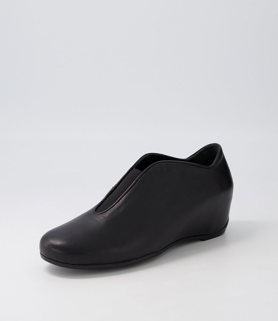 Fevar Black Leather Heels