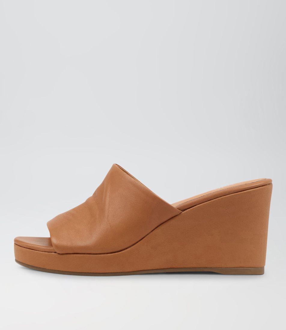 WALAR TO DK TAN LEATHER