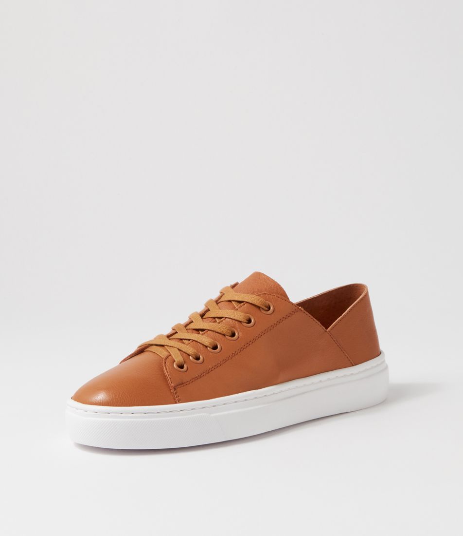 Oaks Dark Tan Leather Sneakers