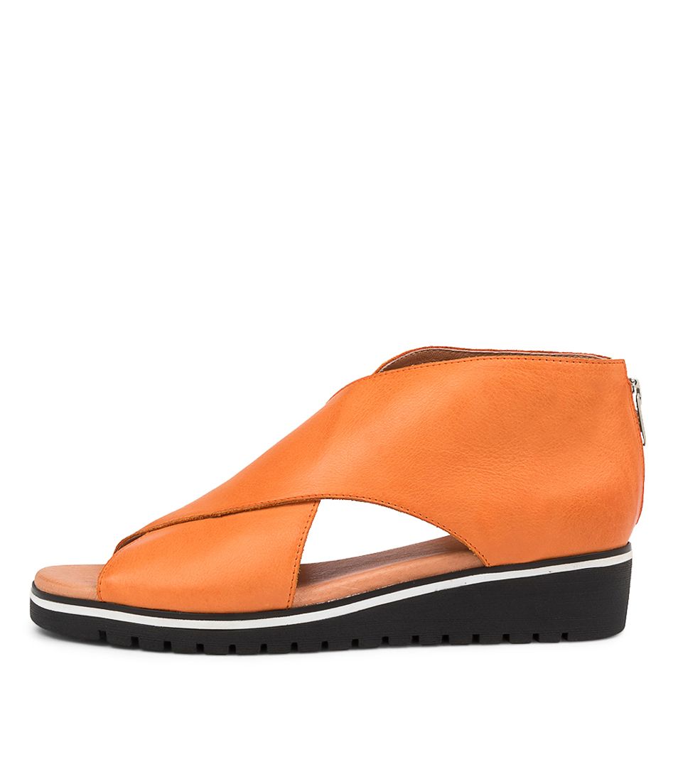 MRESH BURNT ORANGE-BLACK