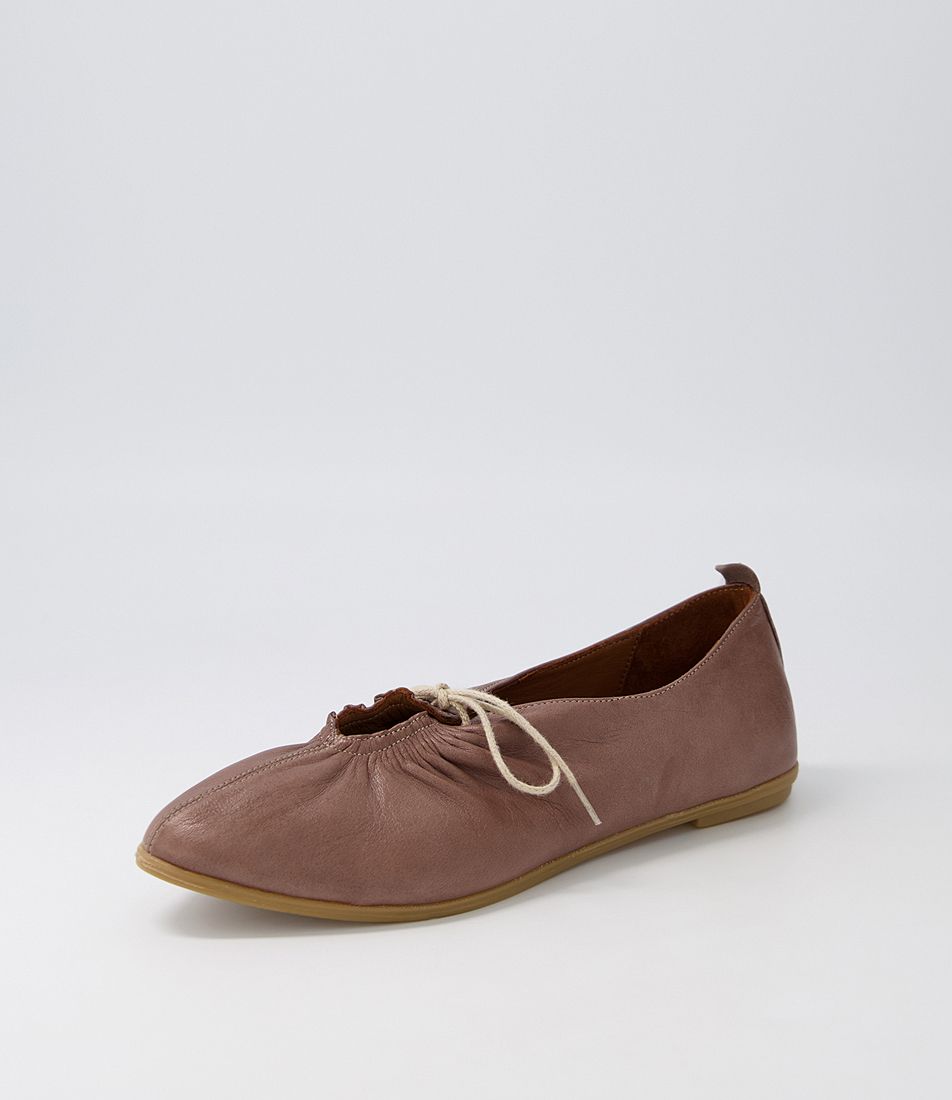 Levea Taupe Leather Flat Shoes