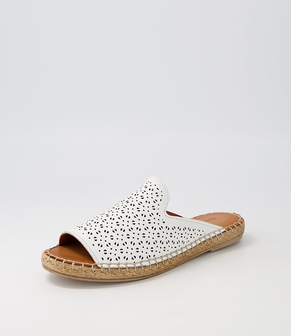 Preama White Leather Sandals