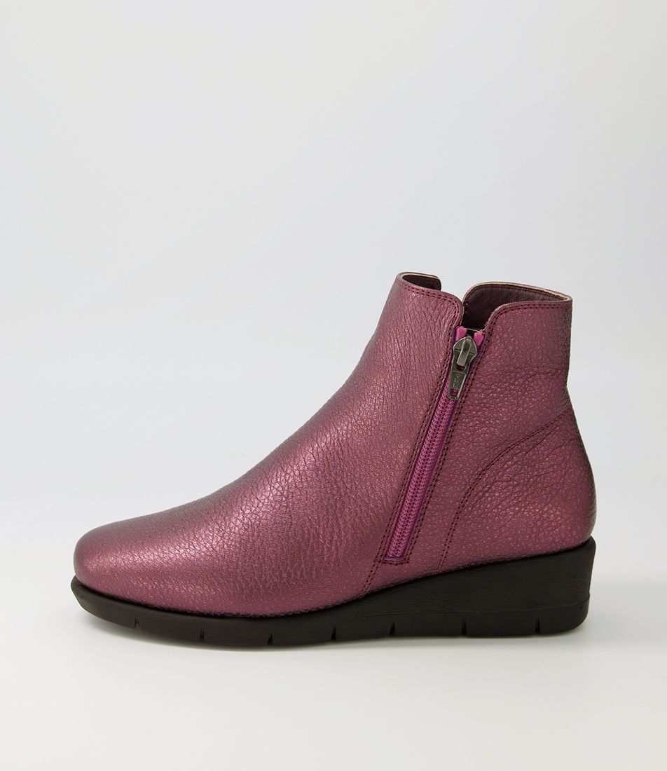 Mysaria Metallic Wine Leather Ankle Boots