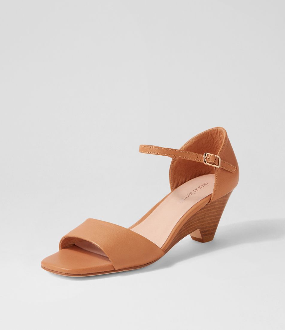 Faytful Dark Tan Leather Sandals