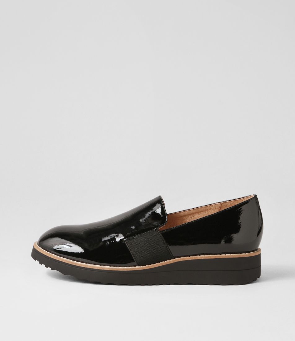 Otrad Black Patent Leather Flat Shoes