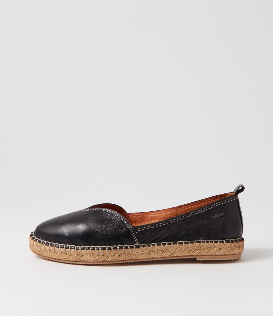 Icon Black Leather Flat Shoes