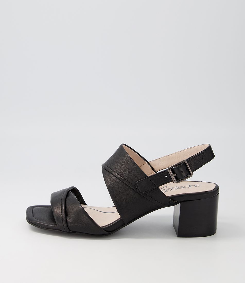 Joanis Black Leather Sandals