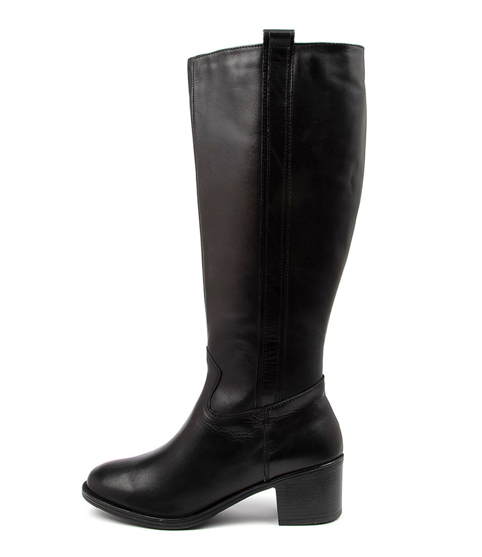 CROSSUM BLACK LEATHER