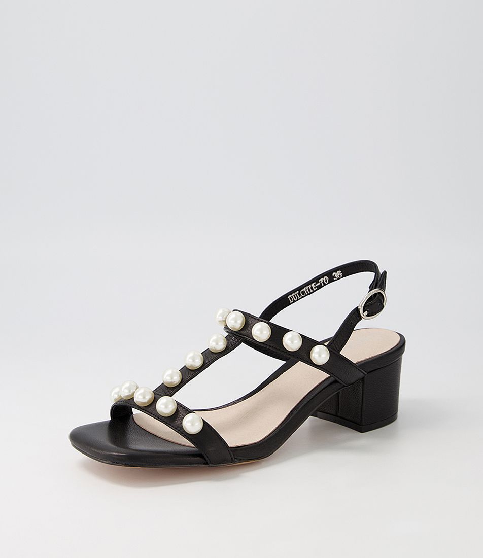 Dulchie Black Leather Sandals