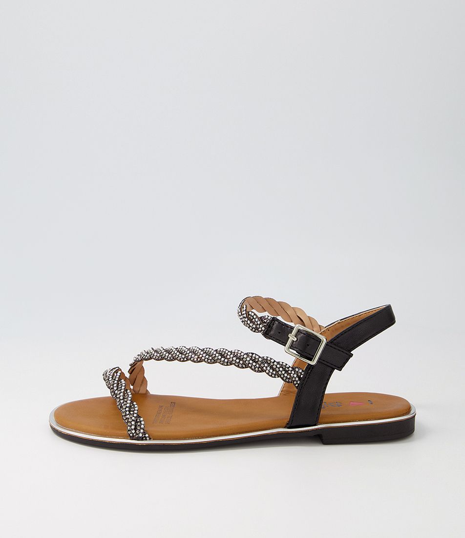 Ezzi Black Sandals