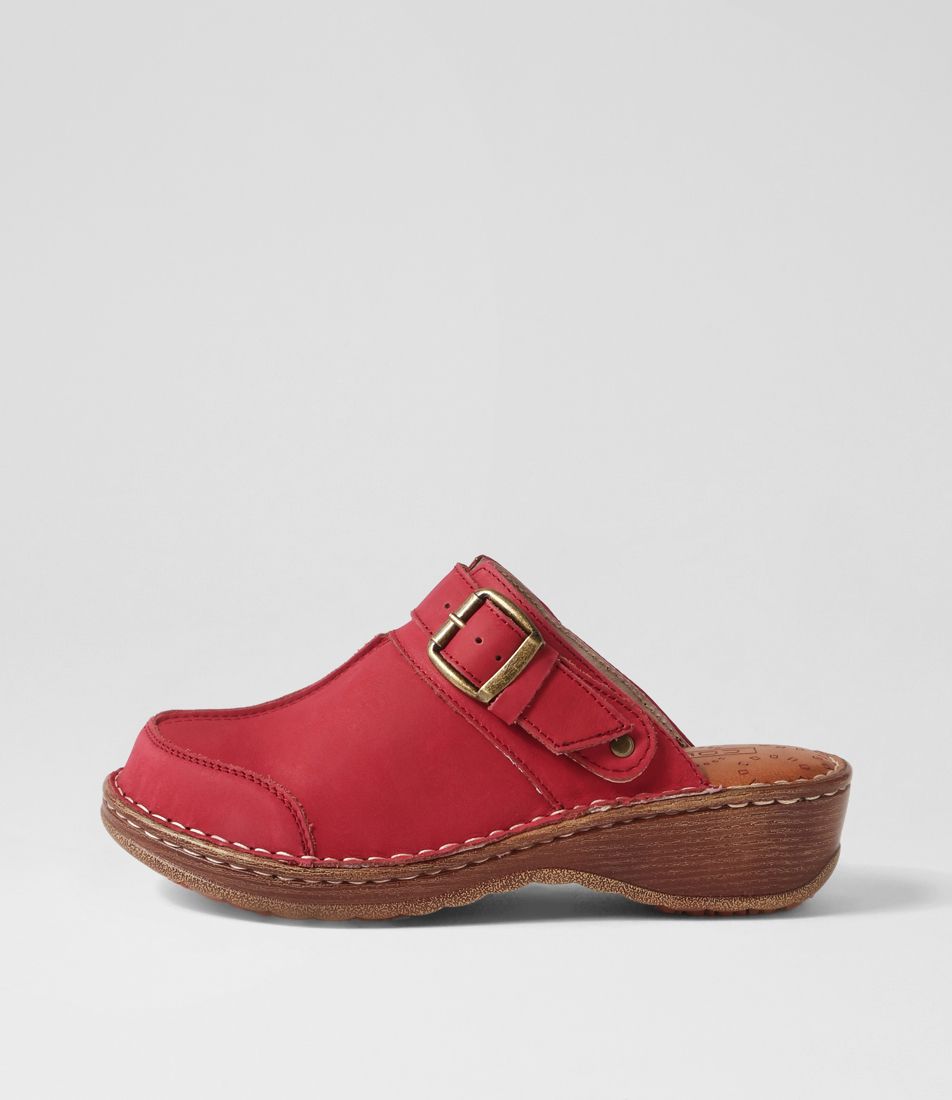 Niliya Pinot Nubuck Heels